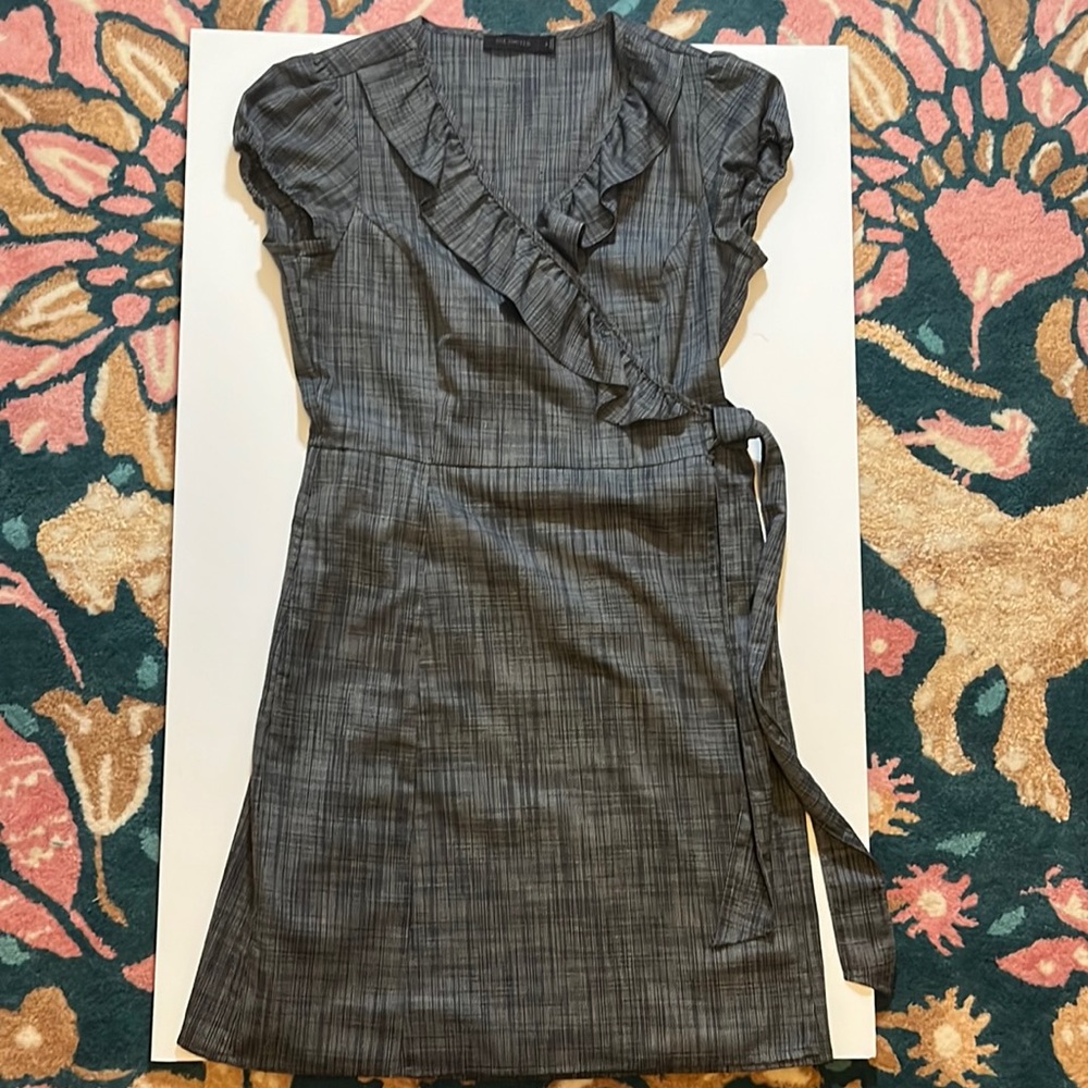 Limited dress work short sleeve tie waist, knee length